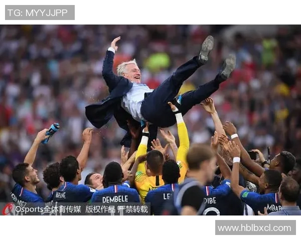 贺希宁：从青涩球员到篮球场上的闪耀明星之路